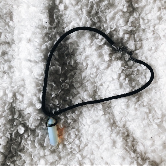 choker with jewel pendent - Picture 2 of 4